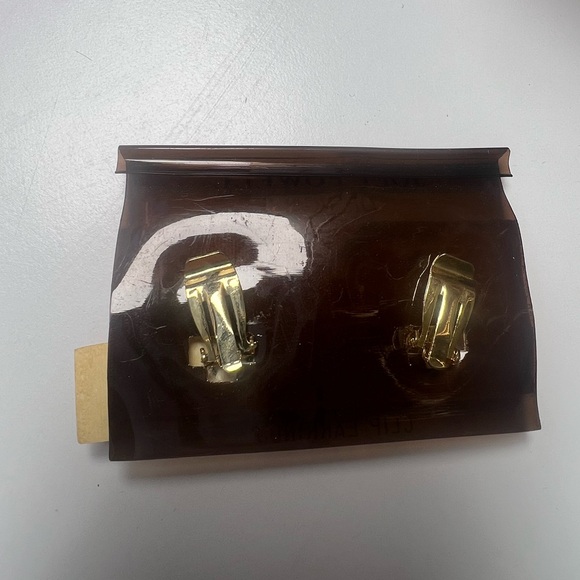 Vintage Joel Powell Designs Clip Earrings Gold/Red - Picture 2 of 6